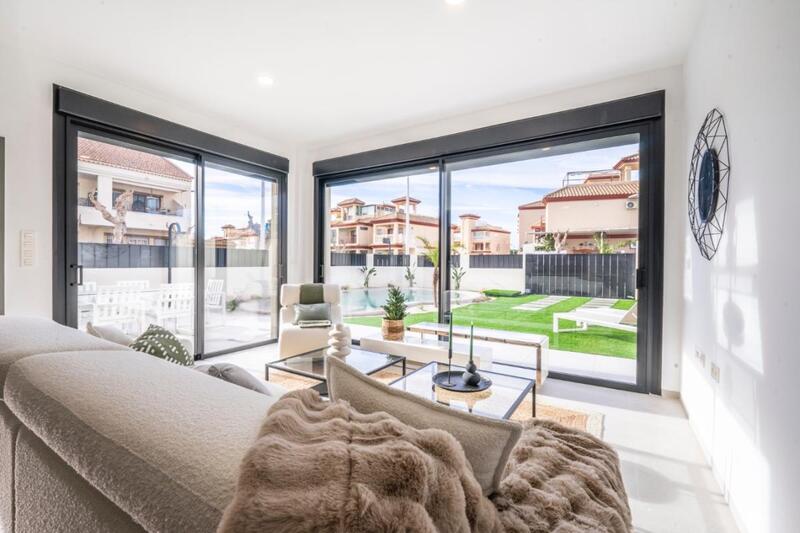 3 soverom Villa til salgs 3 soverom Villa til salgs