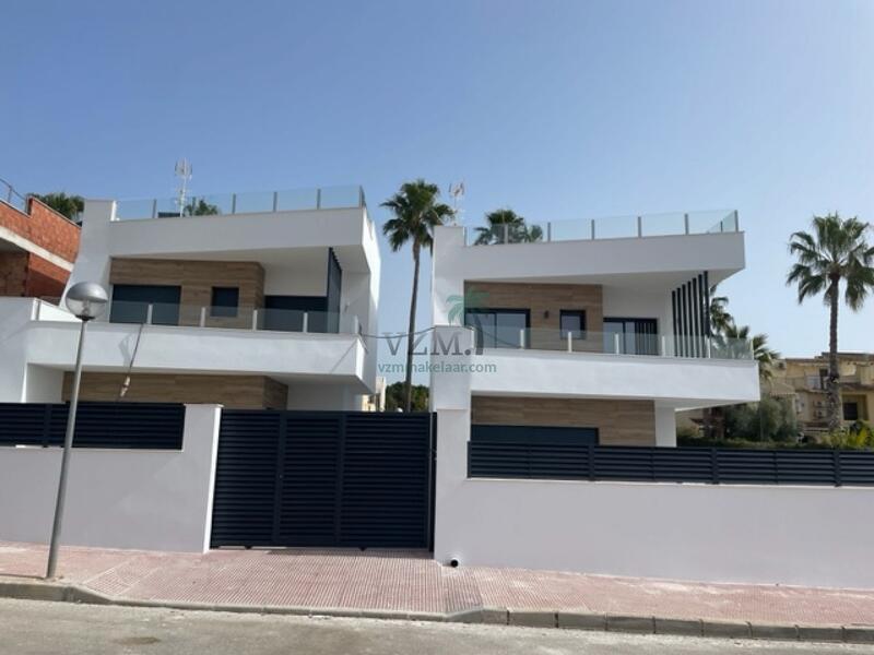 Villa zu verkaufen in Villamartin, Alicante