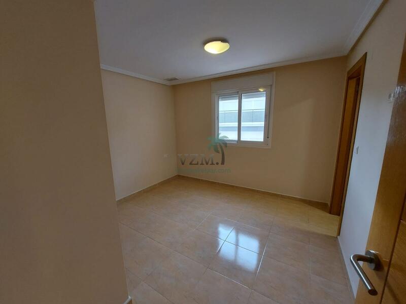 3 bedroom Apartment for sale