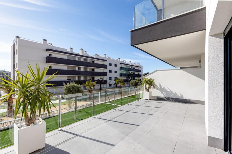 2 bedroom Apartment for sale