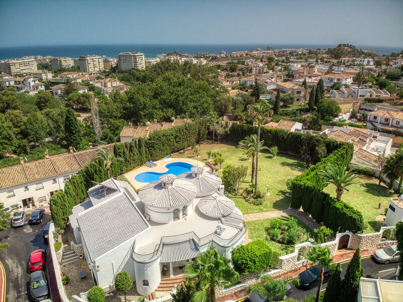 4 Cuarto Villa en venta