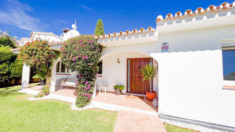 3 Cuarto Villa en venta