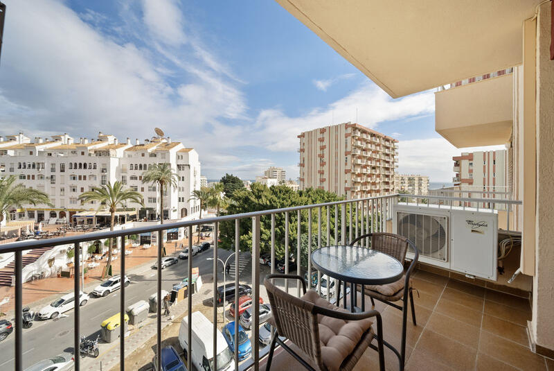 Lejlighed til salg i Benalmadena Costa, Málaga