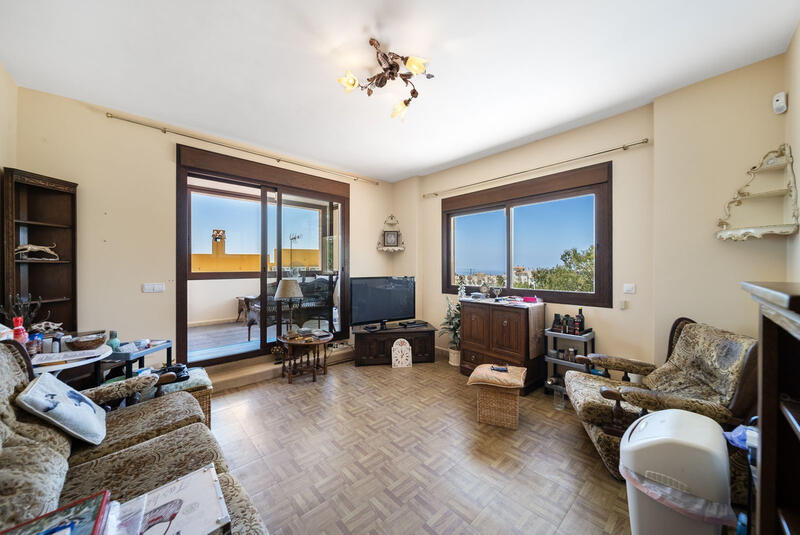 6 bedroom Villa for sale