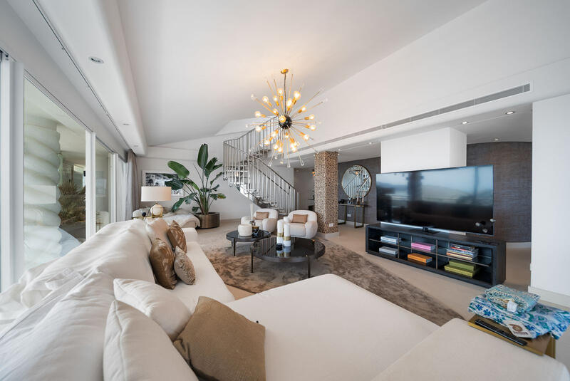 4 bedroom Apartment for sale