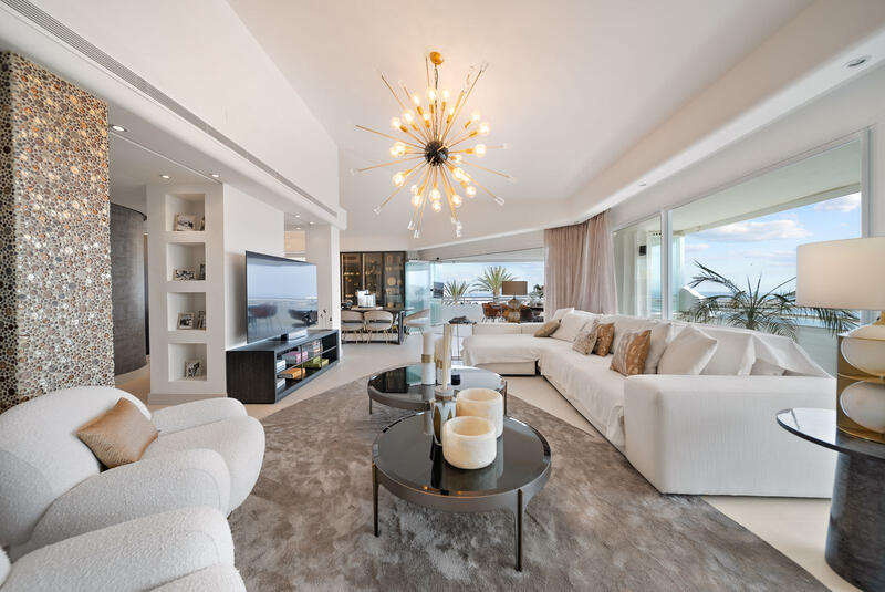 4 bedroom Apartment for sale