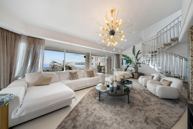 4 bedroom Apartment for sale