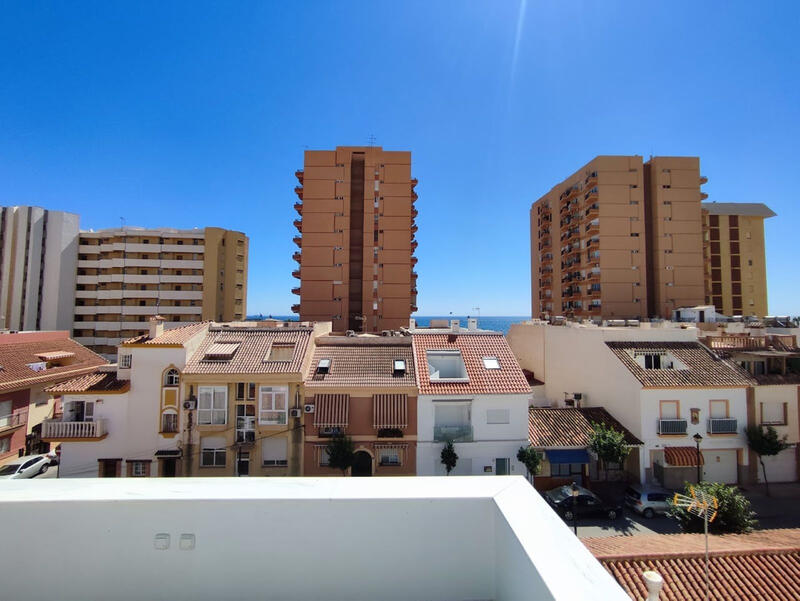 Townhouse for sale in Fuengirola, Málaga