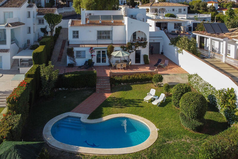 6 chambre Villa à vendre