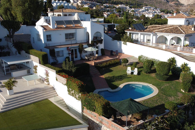 6 chambre Villa à vendre