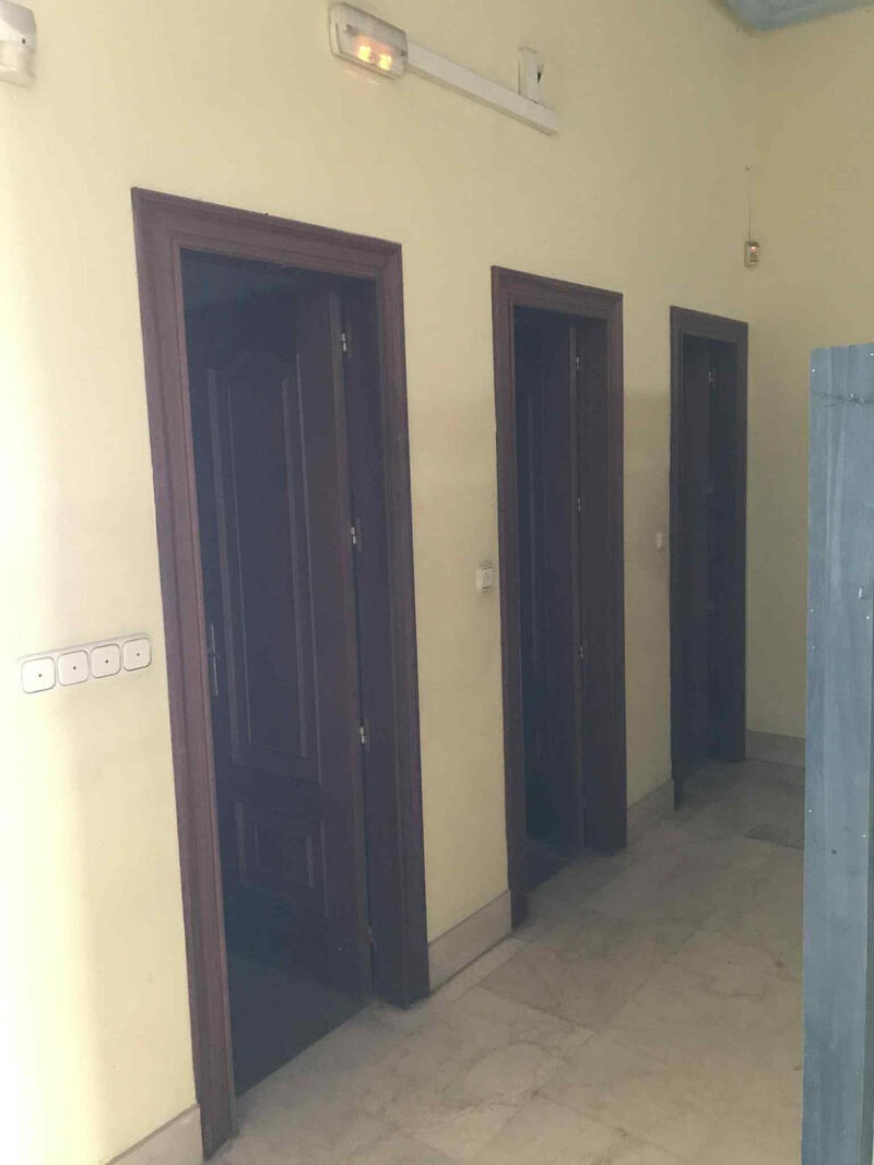 Commercial Property for Long Term Rent