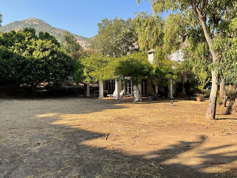 2 bedroom Villa for Long Term Rent 2 bedroom Villa for Long Term Rent