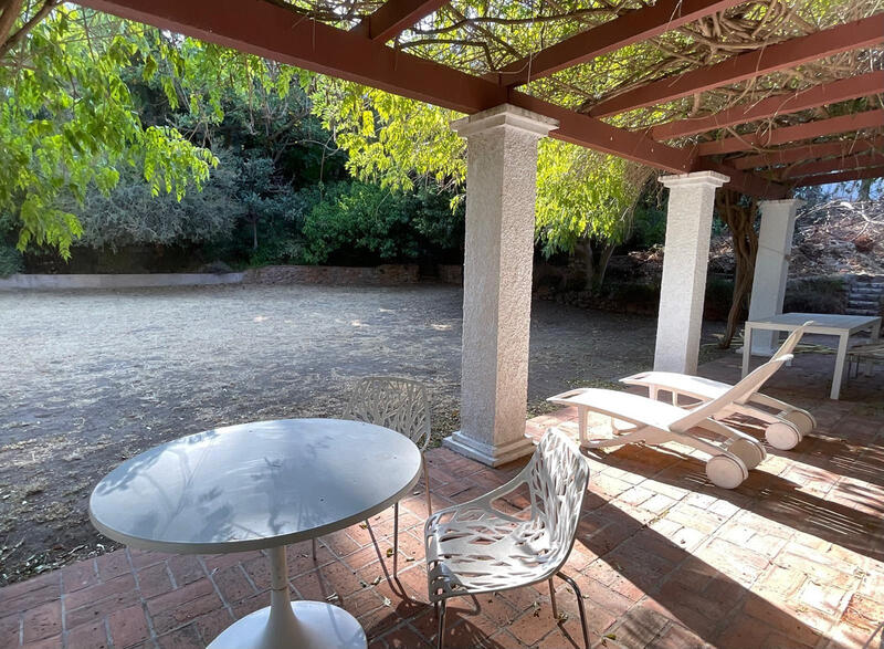 2 bedroom Villa for Long Term Rent 2 bedroom Villa for Long Term Rent