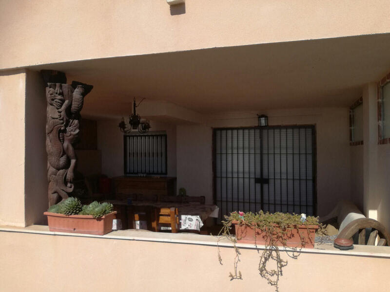 2 bedroom Apartment for Long Term Rent