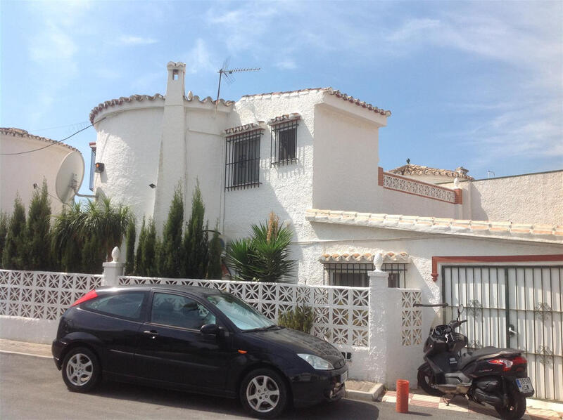 Townhouse for sale in Arroyo de la Miel, Málaga