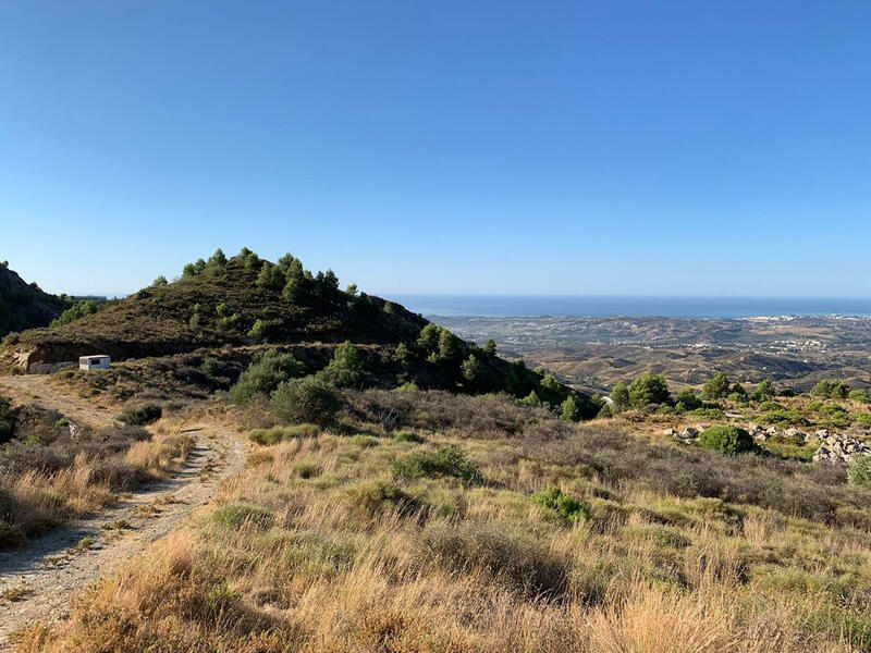 Land for sale in Mijas, Málaga