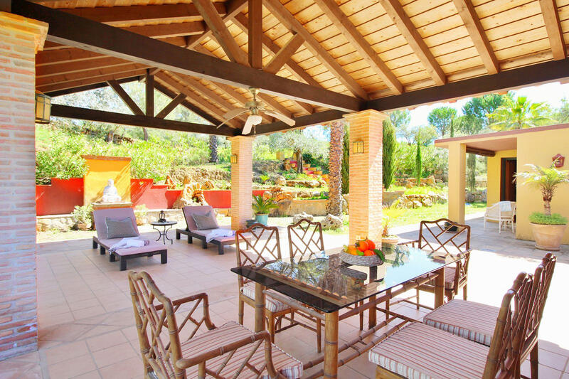 Villa til salg i Coin, Málaga
