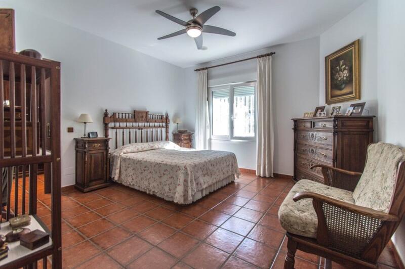 4 chambre Auberge à vendre