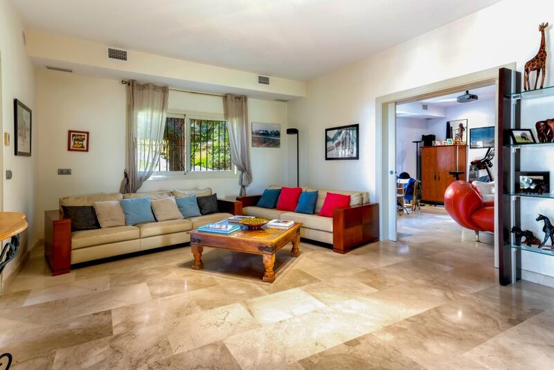6 Schlafzimmer Landhaus zu verkaufen