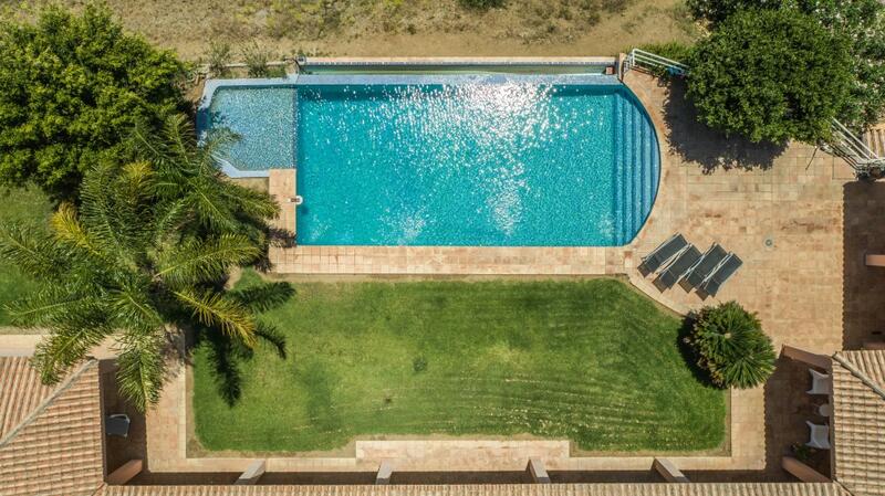 6 Cuarto Casa de Campo en venta