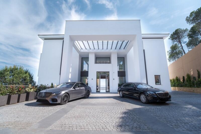 Villa til salgs i Benahavis, Málaga