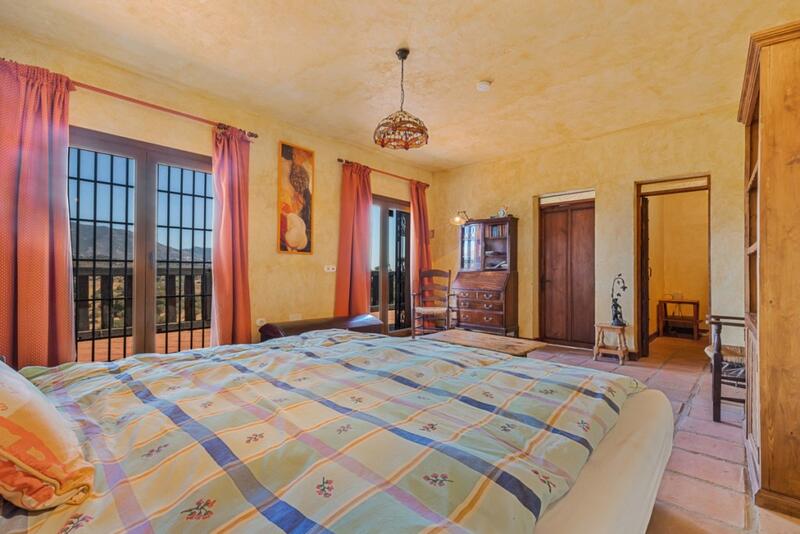 4 chambre Auberge à vendre