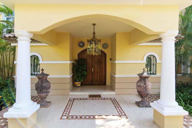 5 bedroom Villa for sale