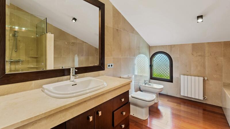 4 bedroom Villa for sale