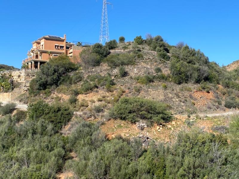 Land for sale in Marbella, Málaga