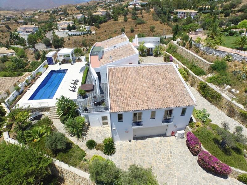 4 bedroom Villa for sale