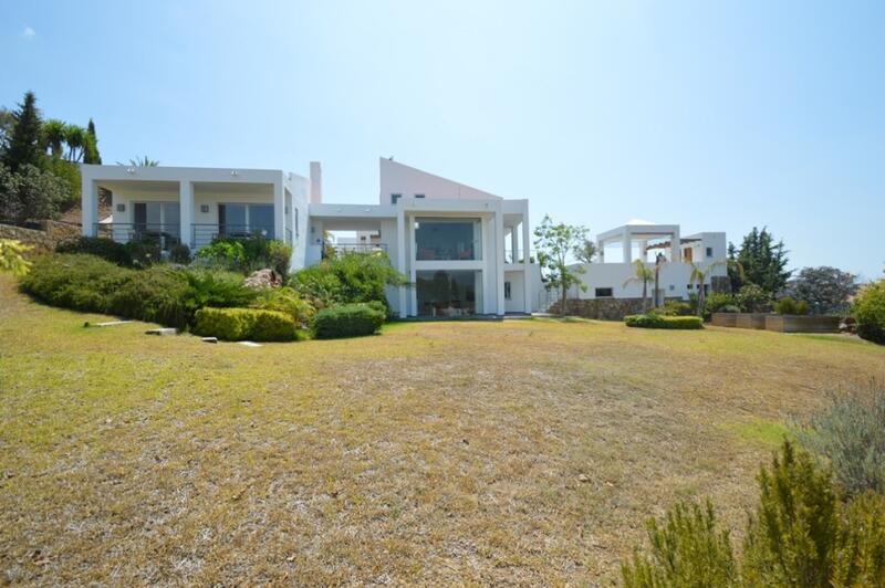 4 bedroom Villa for sale