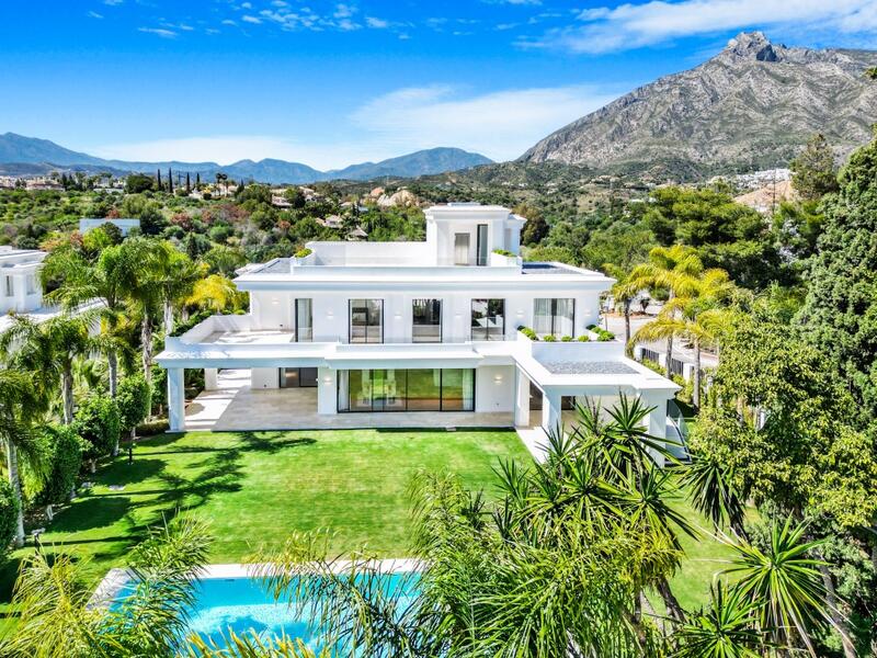 Villa à vendre dans Marbella, Málaga