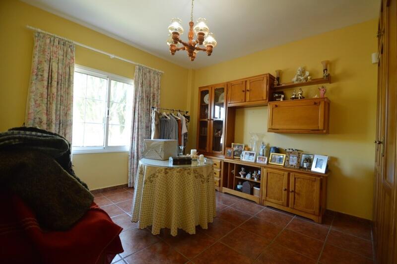 6 Cuarto Villa en venta