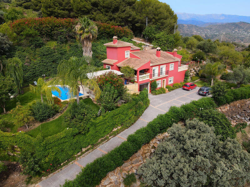 Villa en venta en Monda, Málaga