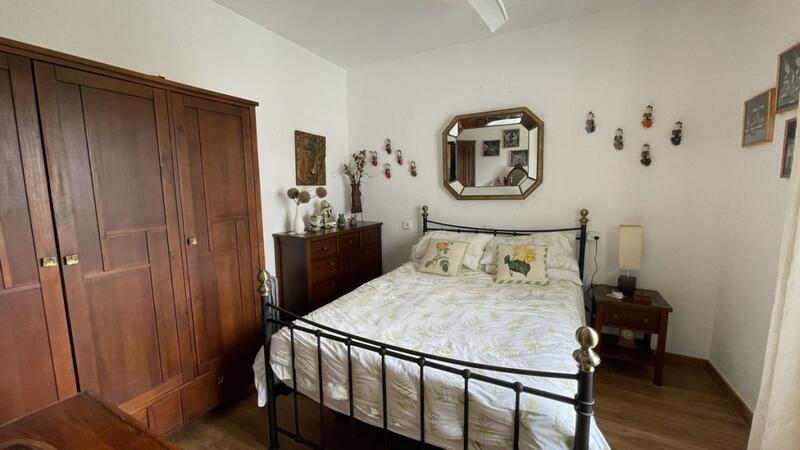4 slaapkamer Landhuis Te koop