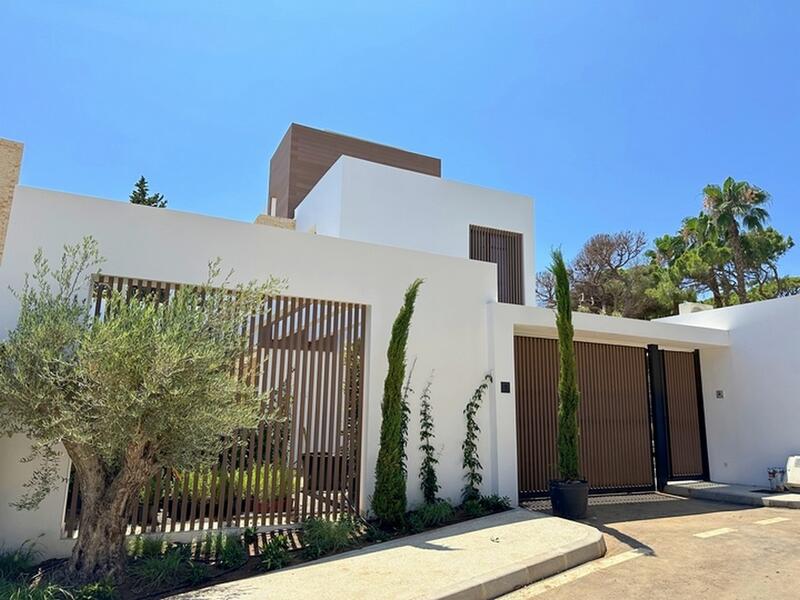 4 Cuarto Villa en venta