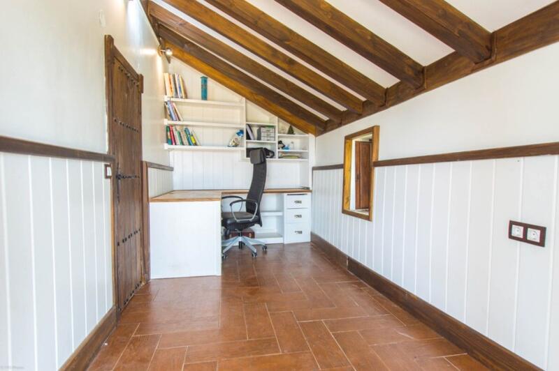 4 chambre Auberge à vendre