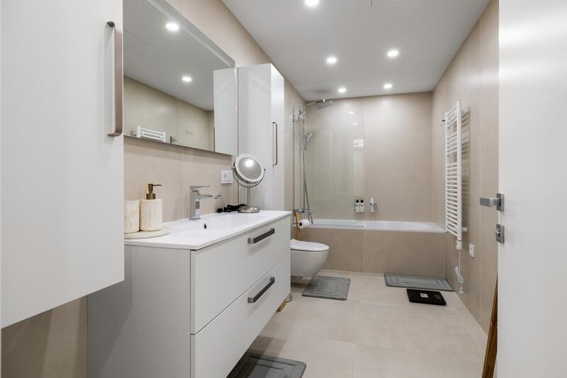 7 chambre Appartement à vendre