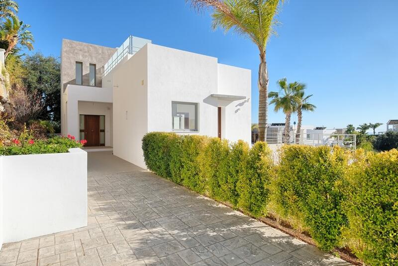 4 bedroom Villa for sale