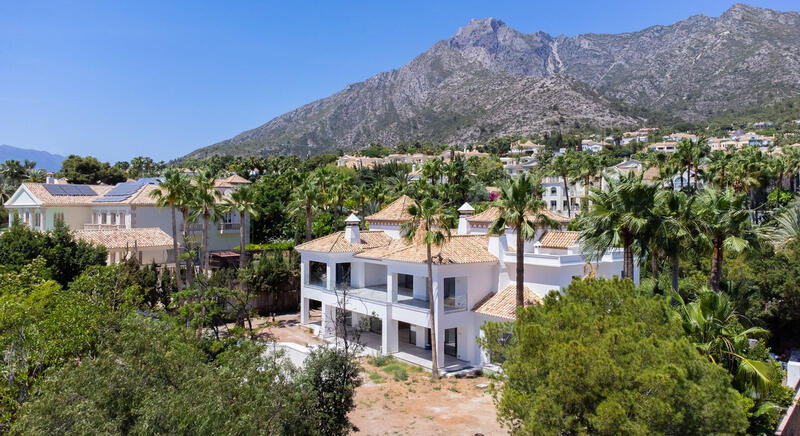 Villa til salg i Marbella, Málaga