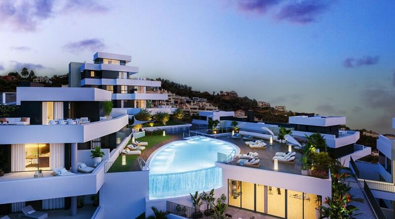 Apartment for sale in Los Monteros, Málaga