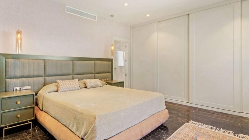 7 Schlafzimmer Villa zu verkaufen