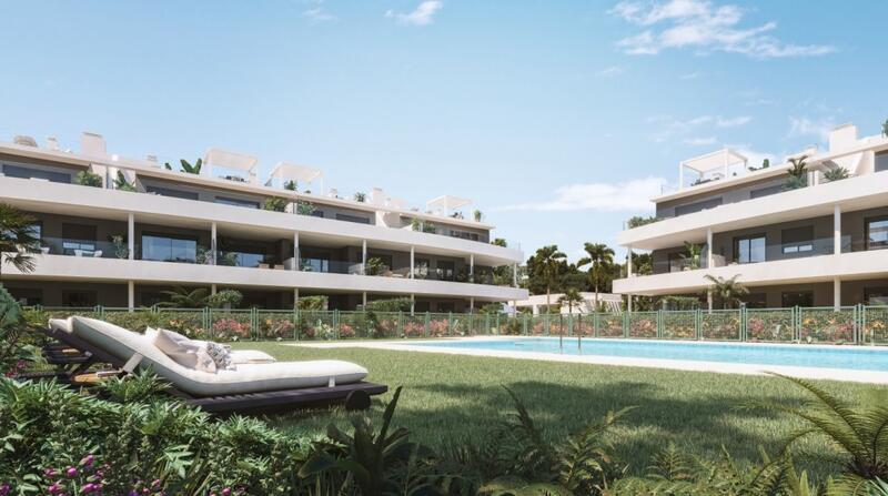 Apartamento en venta en Estepona, Málaga