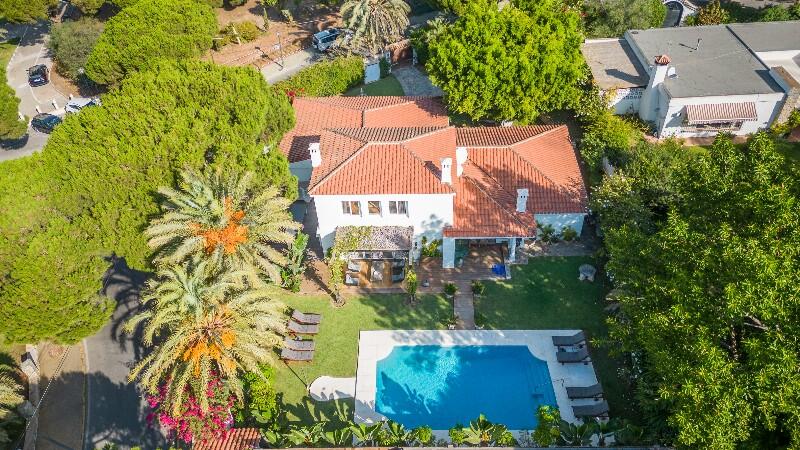 6 bedroom Villa for sale