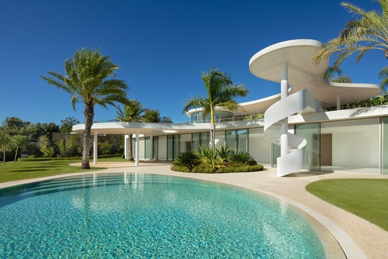 4 Cuarto Villa en venta