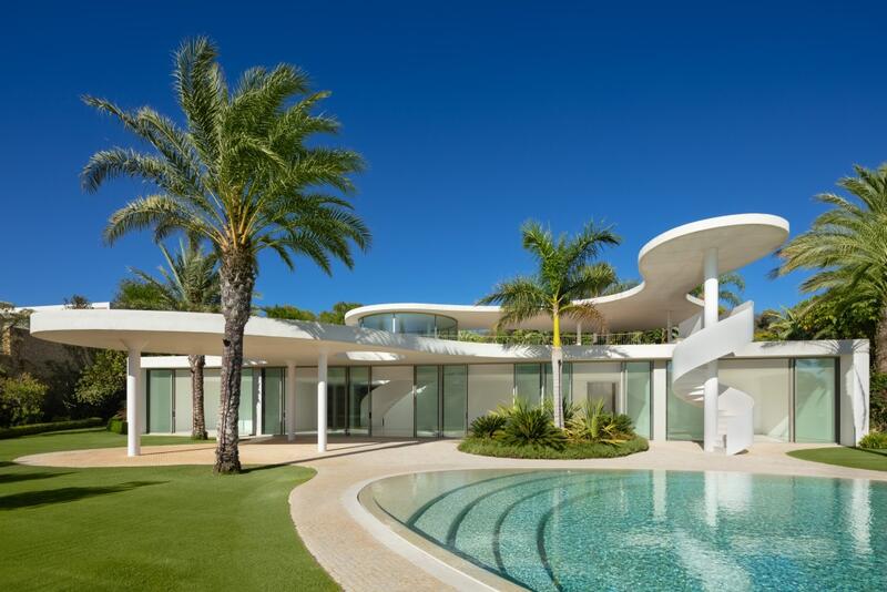 4 Cuarto Villa en venta