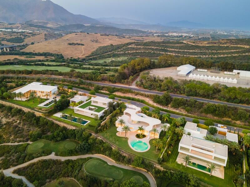 4 Cuarto Villa en venta