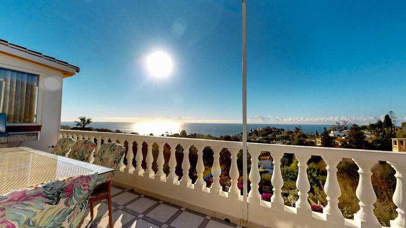 Villa til salg i Benalmadena, Málaga