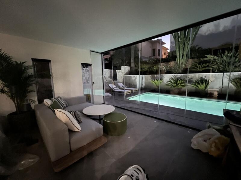 Villa til salg i Nueva Andalucia, Málaga