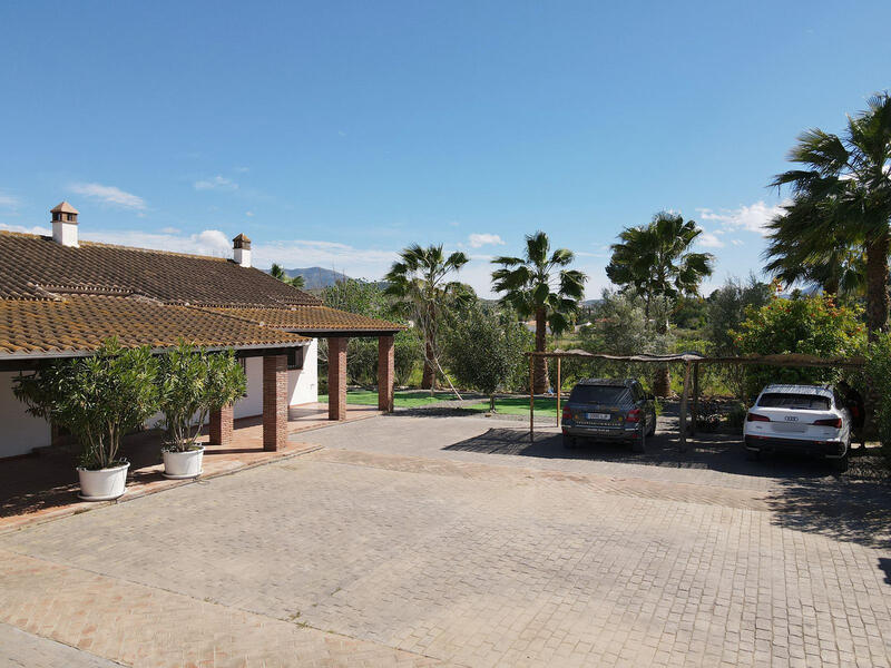 6 Cuarto Villa en venta